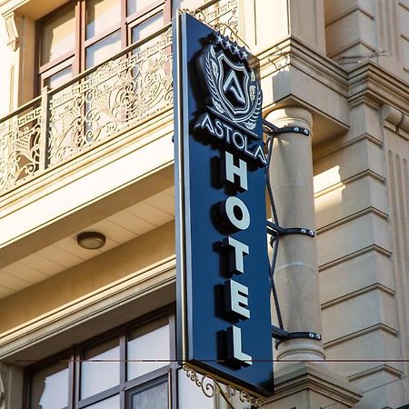 Astola Hotel Baky Esterno foto